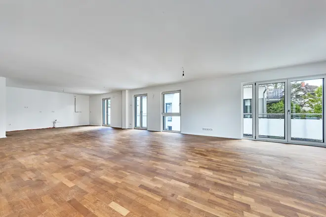 2 Zimmer Wohnung mit 128 m² in Wiesbaden – Bild 1