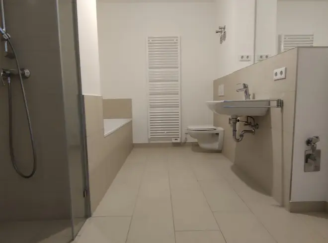 5 Zimmer Wohnung mit 136 m² in Hannover – Bild 3