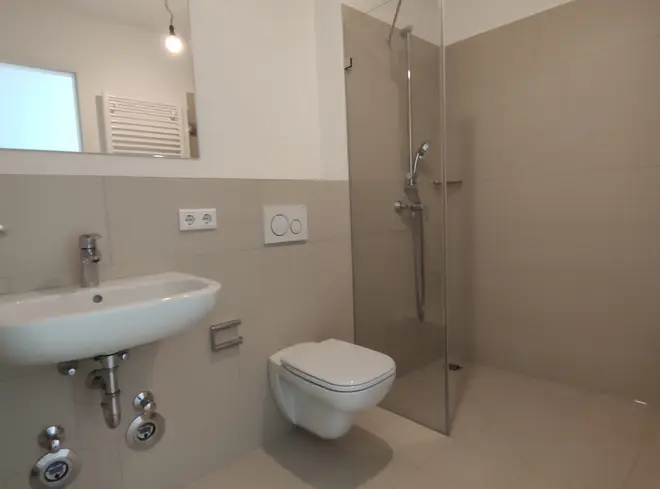 5 Zimmer Wohnung mit 136 m² in Hannover – Bild 8
