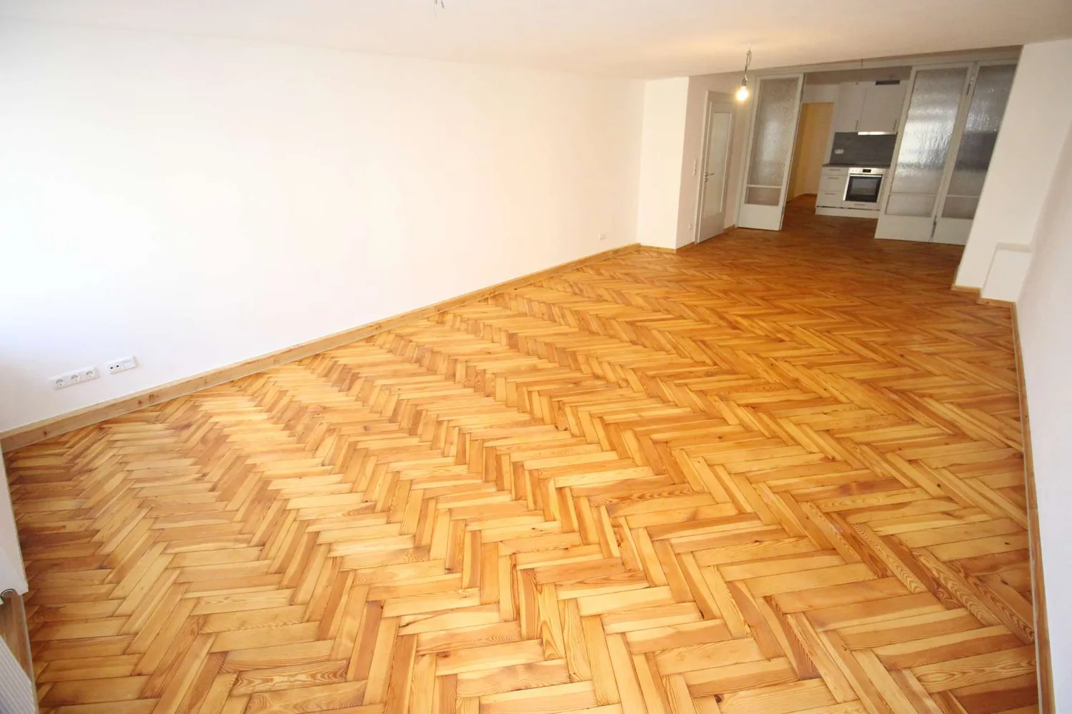 4 Zimmer Wohnung mit 129 m² in Landshut – Bild 2