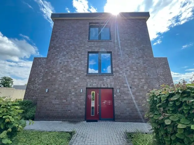 3 Zimmer Wohnung mit 140 m² in Wilhelmshaven – Bild 2