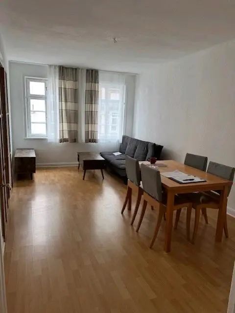 2 Zimmer Wohnung mit 56 m² in Marburg – Bild 1