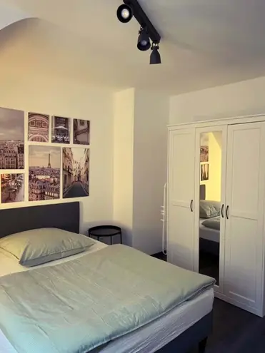 WG-Zimmer mit 15 m² in Frankfurt am Main – Bild 1