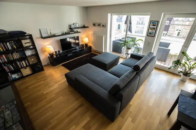 2 Zimmer Wohnung mit 74 m² in Frankfurt am Main – Bild 2