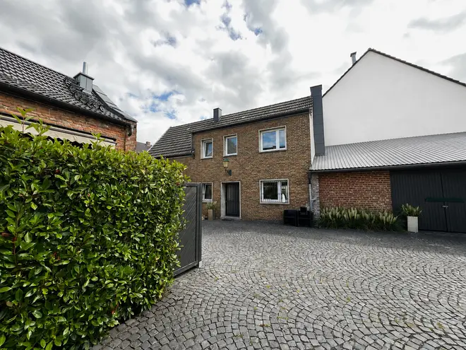 4 Zimmer Haus mit 150 m² in Köln – Bild 4