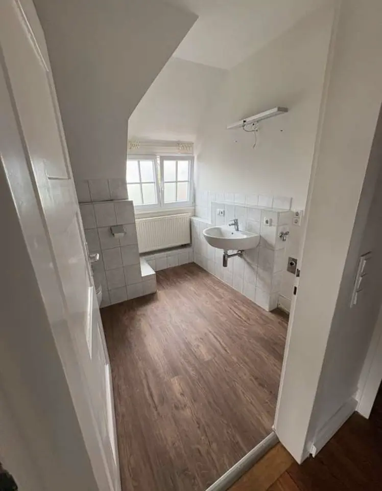 5 Zimmer Wohnung mit 109 m² in Reutlingen – Bild 4