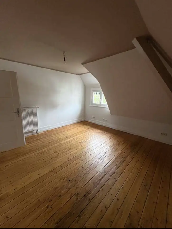 5 Zimmer Wohnung mit 109 m² in Reutlingen – Bild 6