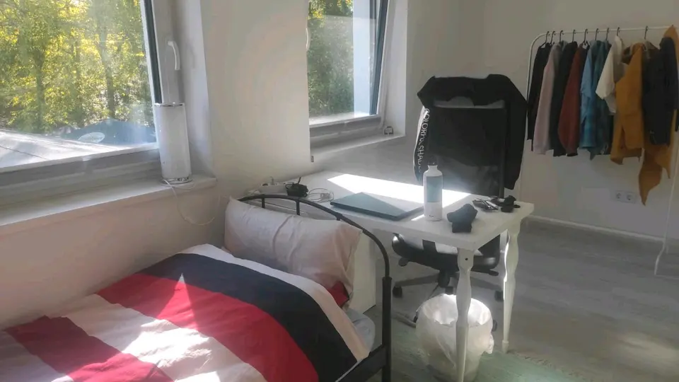 WG-Zimmer mit 12 m² in Norderstedt – Bild 2
