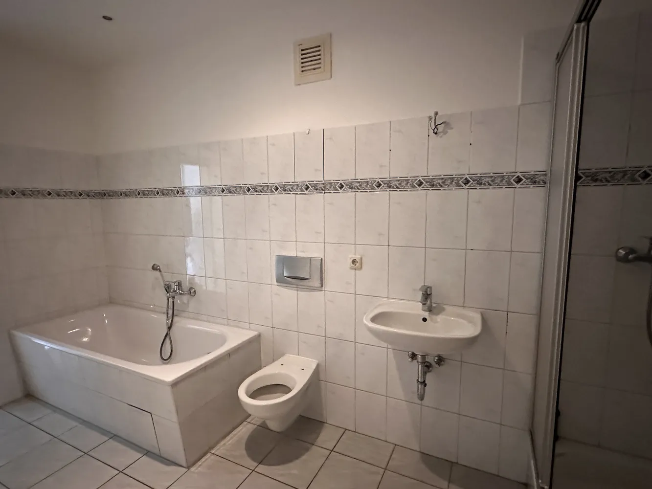 2 Zimmer Wohnung mit 70 m² in Görlitz – Bild 11