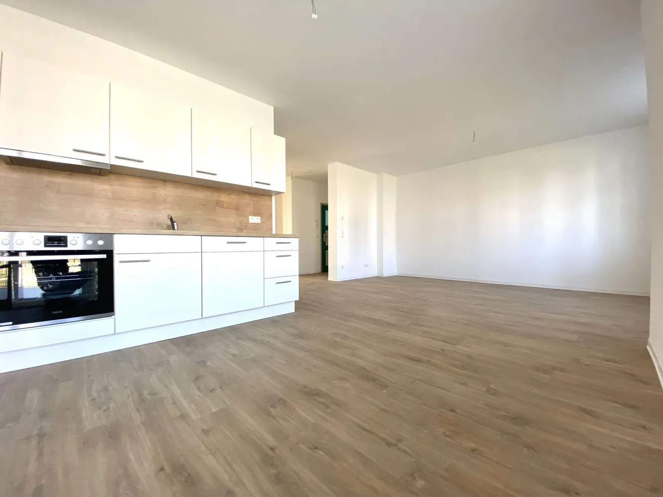 3 Zimmer Wohnung mit 85 m² in Erfurt – Bild 1
