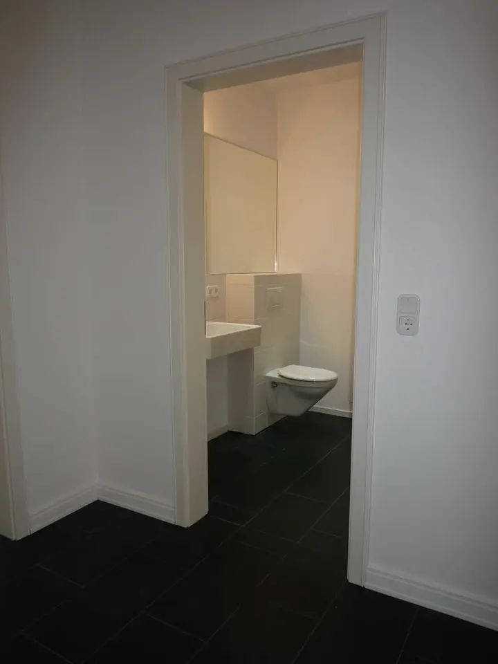 4 Zimmer Haus mit 150 m² in Wiesbaden – Bild 5