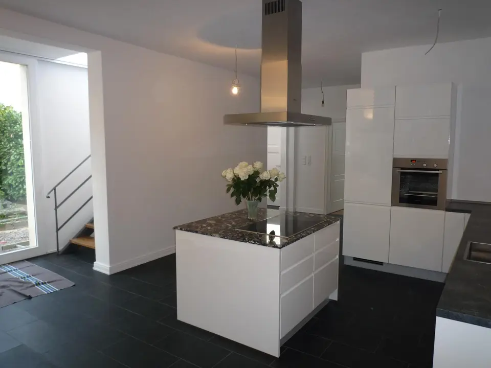 4 Zimmer Haus mit 150 m² in Wiesbaden – Bild 8