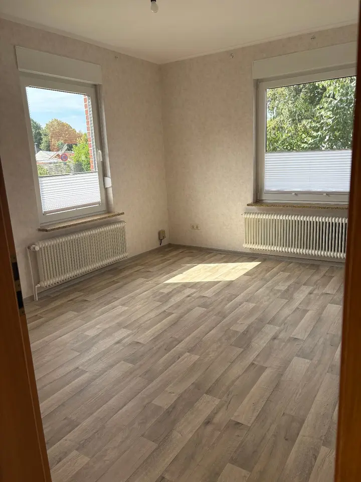 6 Zimmer Haus mit 114 m² in Wilhelmshaven – Bild 1