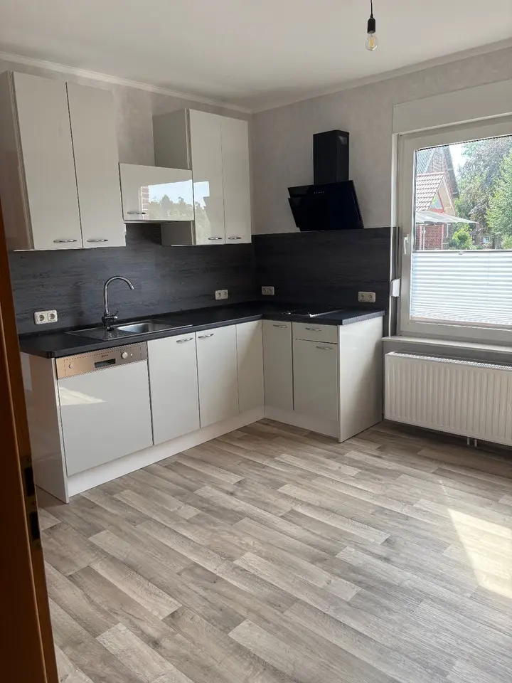 6 Zimmer Haus mit 114 m² in Wilhelmshaven – Bild 2
