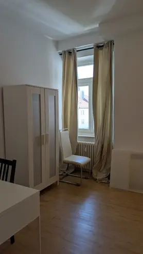 5 Zimmer Wohnung mit 117 m² in München – Bild 8