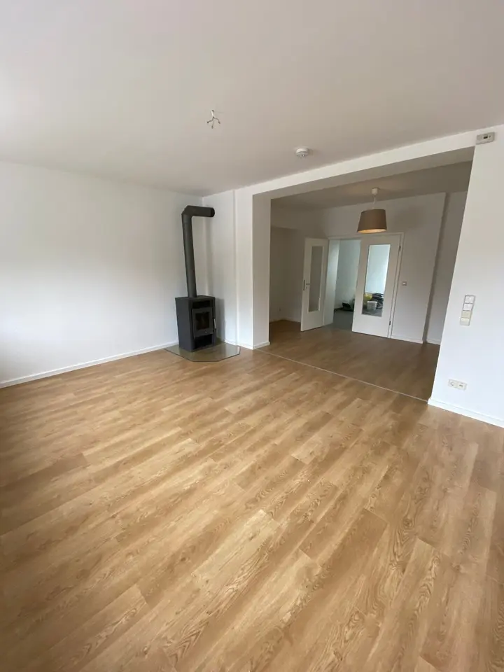 4 Zimmer Wohnung mit 115 m² in Brandenburg an der Havel – Bild 1
