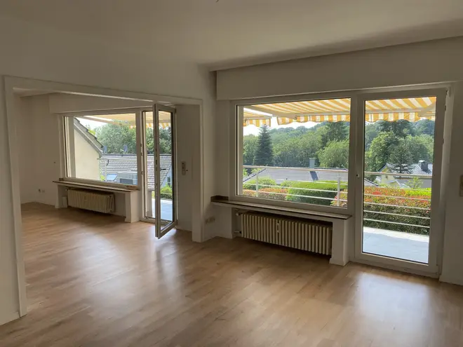 3 Zimmer Wohnung mit 110 m² in Solingen – Bild 1
