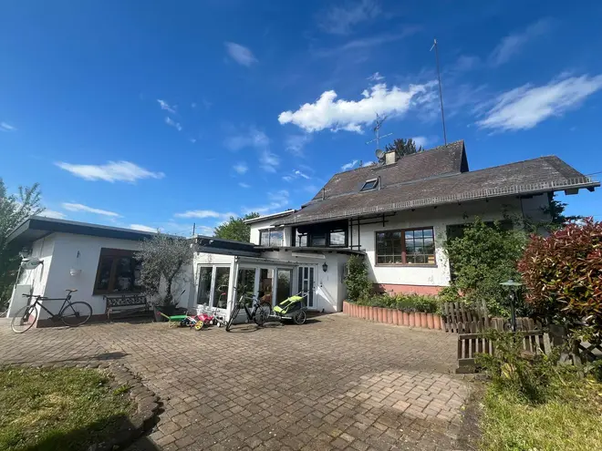 10 Zimmer Haus mit 290 m² in Wiesbaden – Bild 2