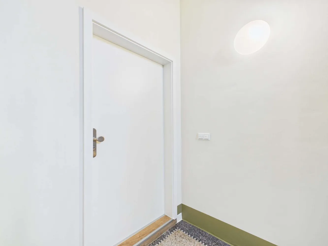 4 Zimmer Wohnung mit 100 m² in Plauen – Bild 2