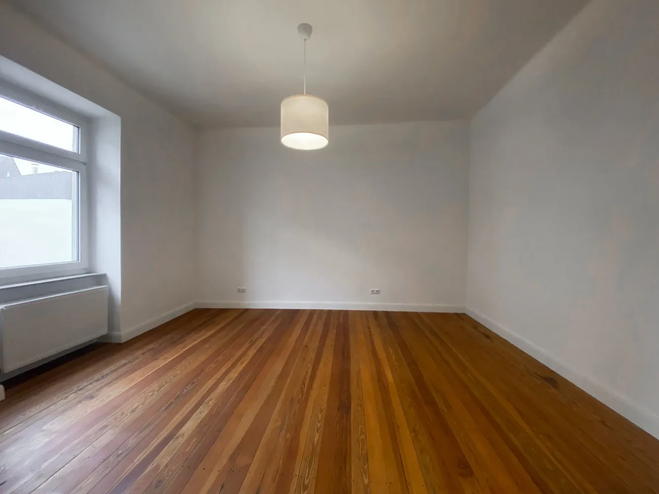 4 Zimmer Wohnung mit 107 m² in Kaiserslautern – Bild 2