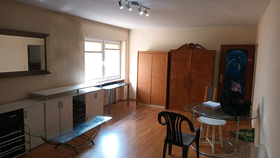 Studio mit 28 m² in Frankfurt am Main – Bild 1