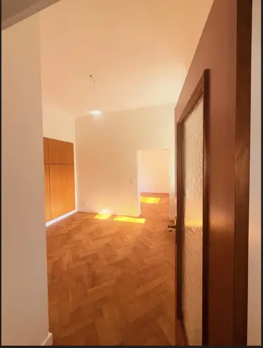 3 Zimmer Wohnung mit 109 m² in München – Bild 4