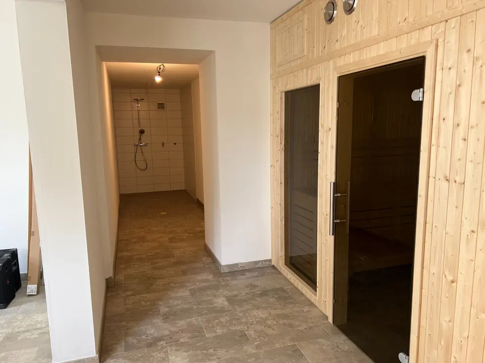 4 Zimmer Wohnung mit 137 m² in Schwerin – Bild 9