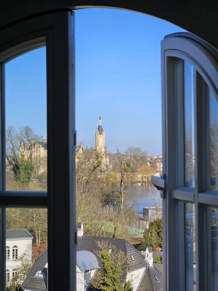 4 Zimmer Wohnung mit 137 m² in Schwerin – Bild 10