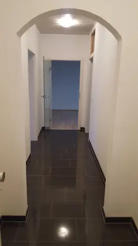 2 Zimmer Wohnung mit 75 m² in Wuppertal – Bild 2