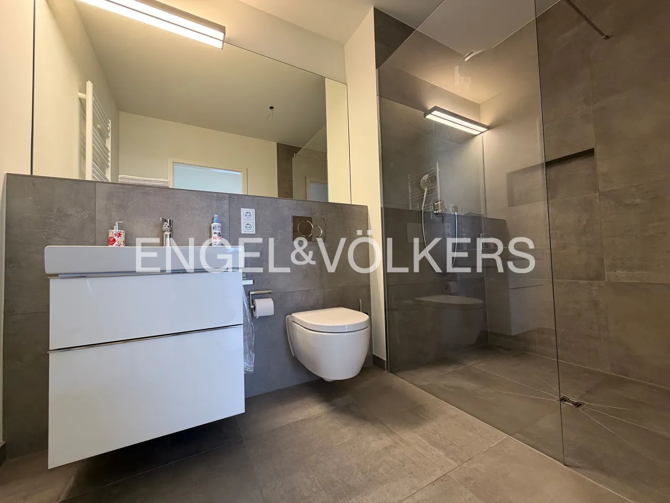 3 Zimmer Wohnung mit 92 m² in Köln – Bild 3