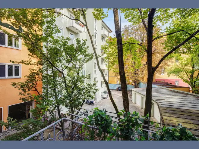 2 Zimmer Wohnung mit 75 m² in München – Bild 12