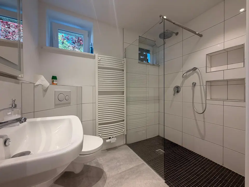 4 Zimmer Wohnung mit 96 m² in Wilhelmshaven – Bild 6