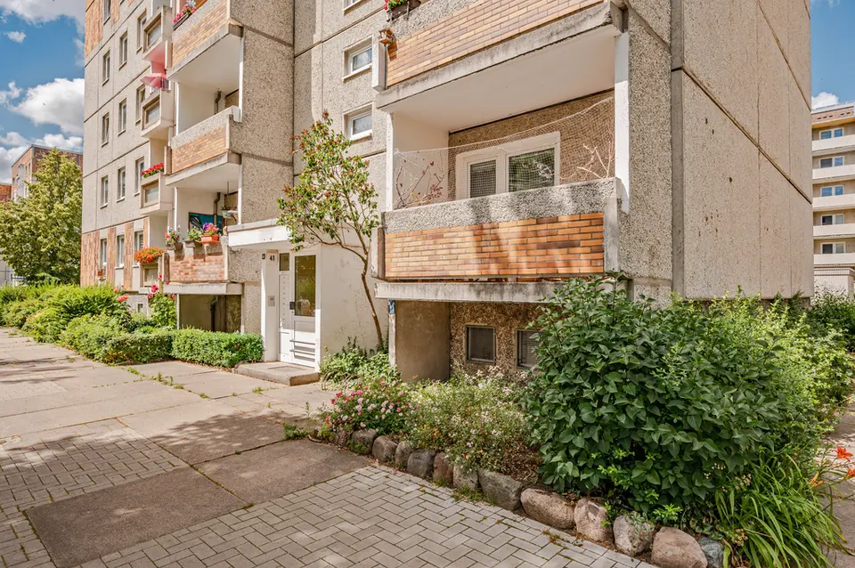 3 Zimmer Wohnung mit 62 m² in Neubrandenburg – Bild 2
