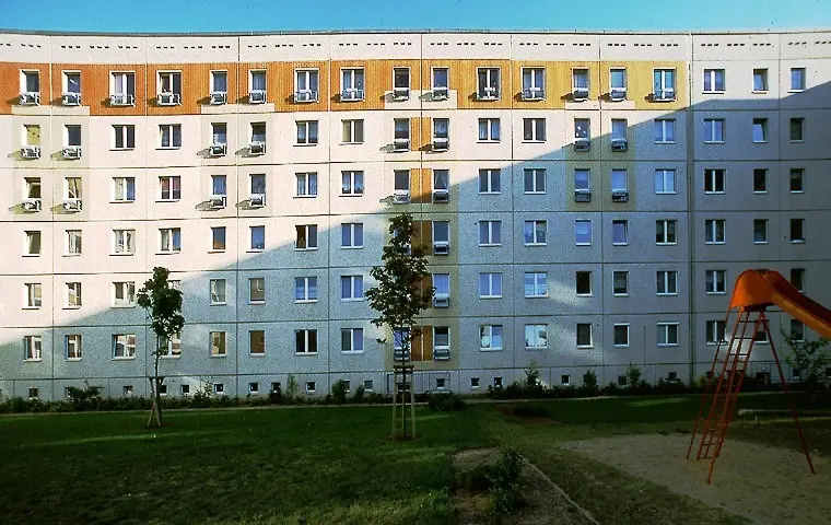 3 Zimmer Wohnung mit 62 m² in Neubrandenburg – Bild 3