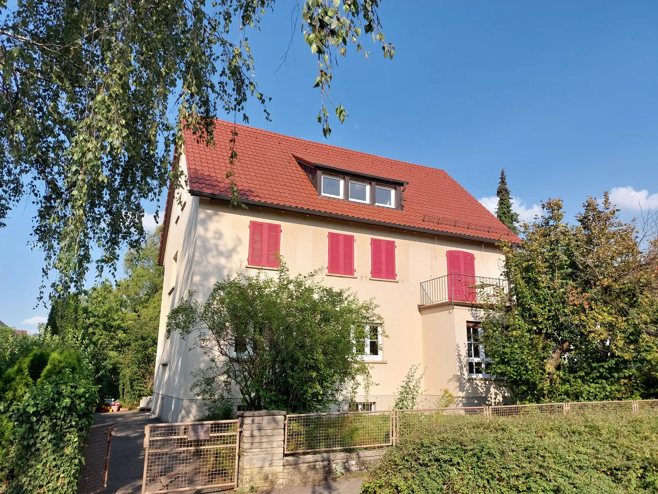 4 Zimmer Wohnung mit 70 m² in Reutlingen – Bild 2