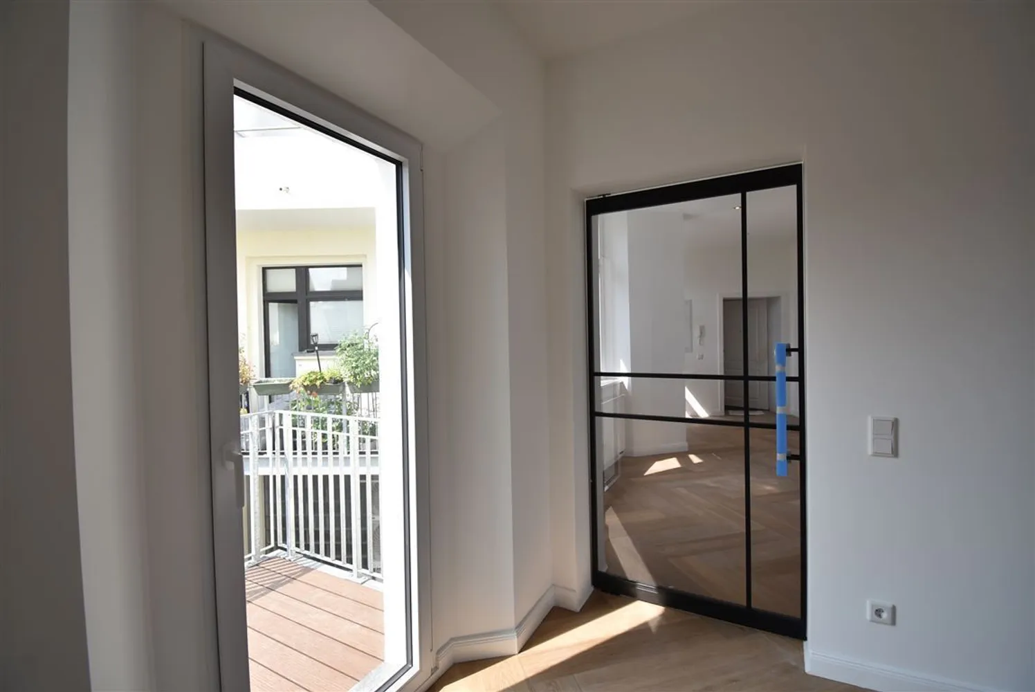 3 Zimmer Wohnung mit 141 m² in Düsseldorf – Bild 3