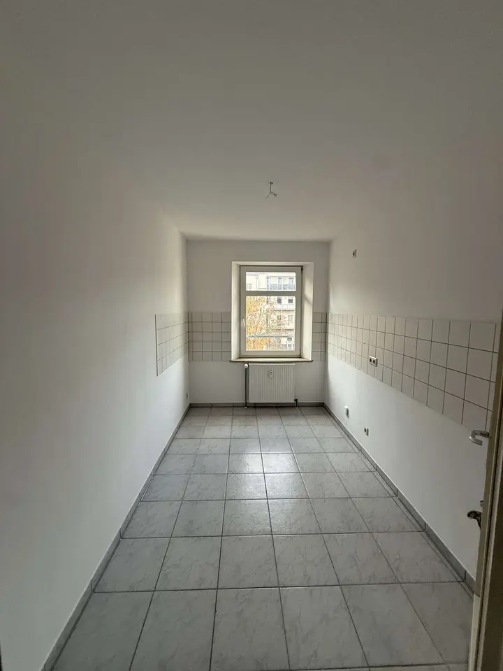 3 Zimmer Wohnung mit 77 m² in Plauen – Bild 8