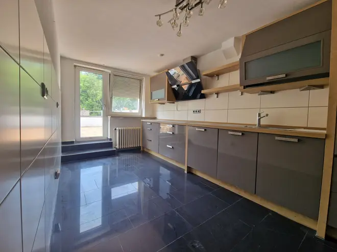 4 Zimmer Wohnung mit 117 m² in Duisburg – Bild 7