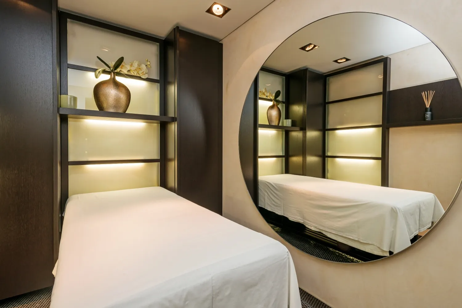 6 Zimmer Wohnung mit 248 m² in Berlin – Bild 8