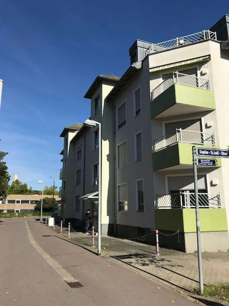 3 Zimmer Wohnung mit 93 m² in Saarbrücken – Bild 1
