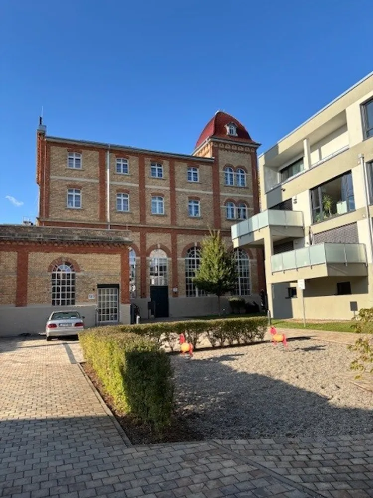 2 Zimmer Wohnung mit 153 m² in Aalen – Bild 8