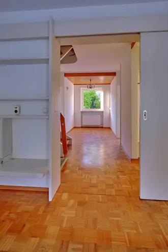 6 Zimmer Haus mit 125 m² in München – Bild 2