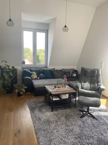 3 Zimmer Wohnung mit 91 m² in Dresden – Bild 2