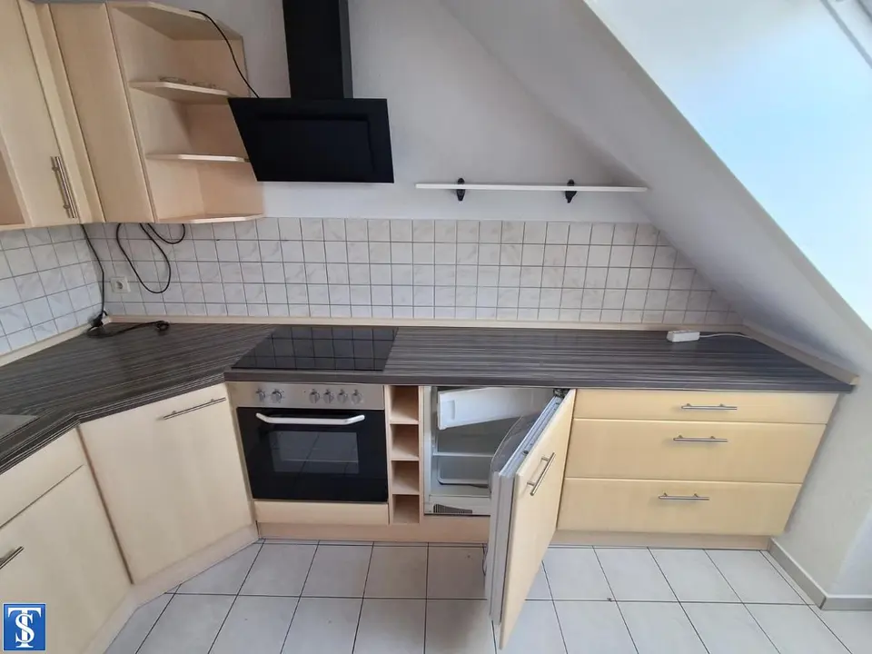3 Zimmer Wohnung mit 77 m² in Plauen – Bild 2