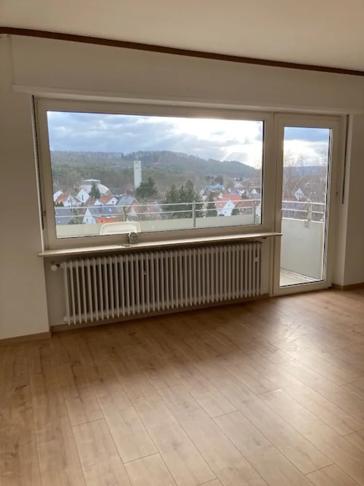 3 Zimmer Wohnung mit 100 m² in Homburg – Bild 3
