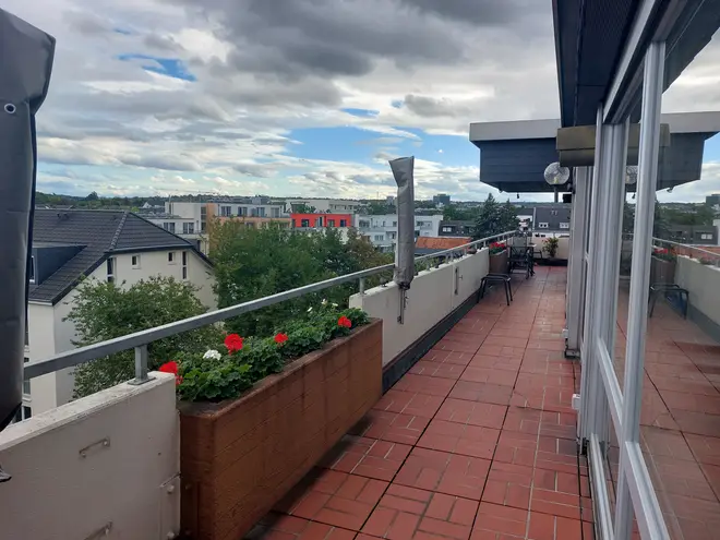 3 Zimmer Wohnung mit 161 m² in Bonn – Bild 1