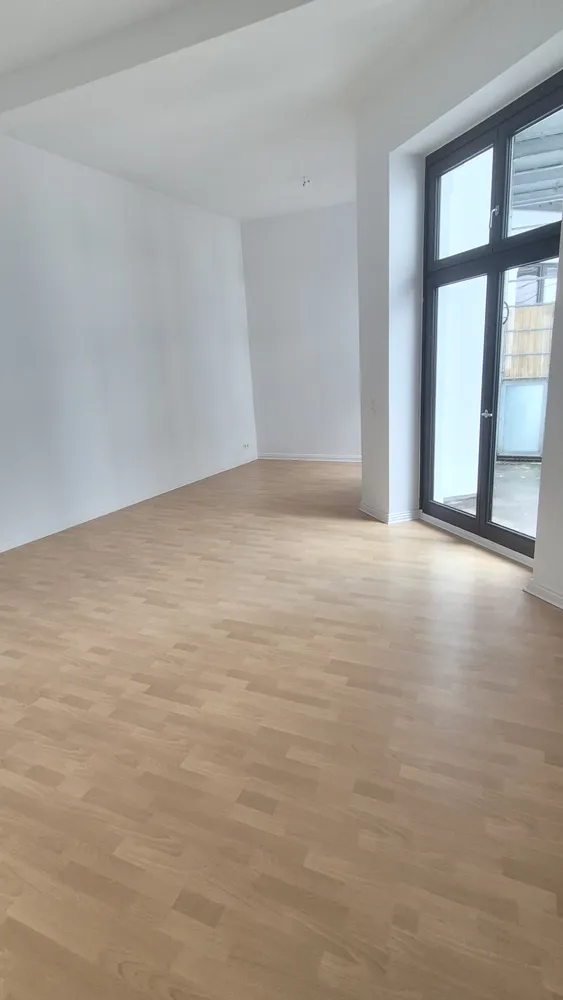 3 Zimmer Wohnung mit 82 m² in Magdeburg – Bild 2