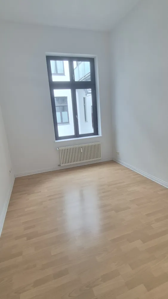 3 Zimmer Wohnung mit 82 m² in Magdeburg – Bild 4