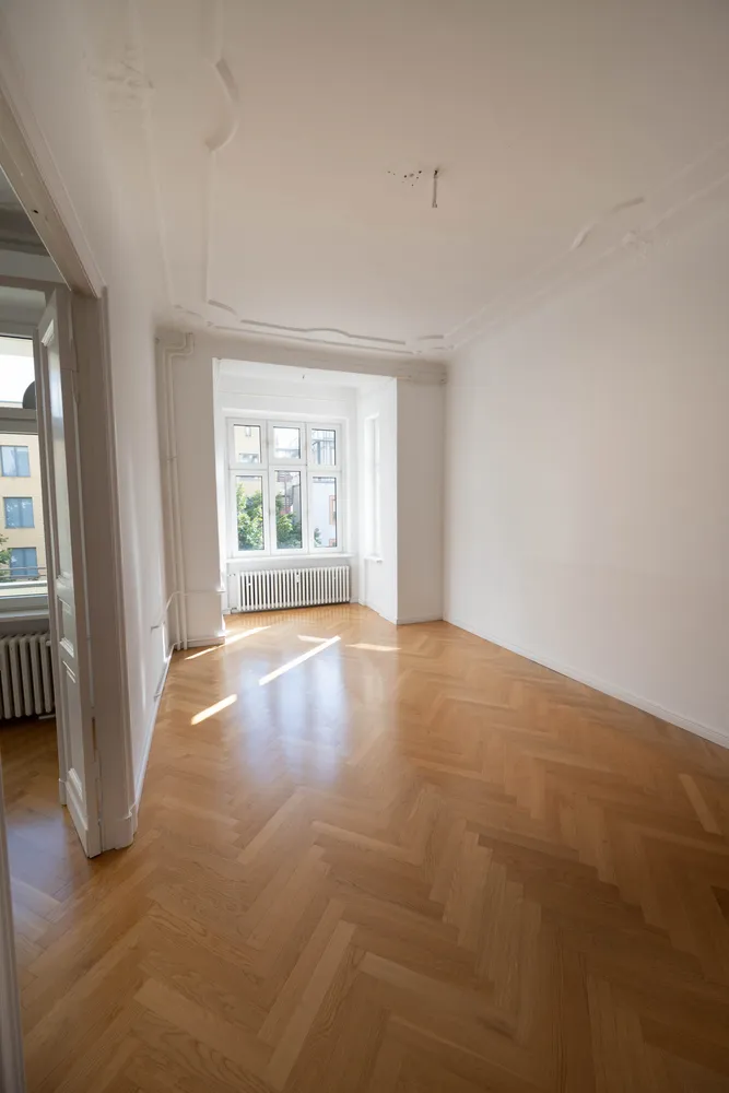 4 Zimmer Wohnung mit 105 m² in Berlin – Bild 1