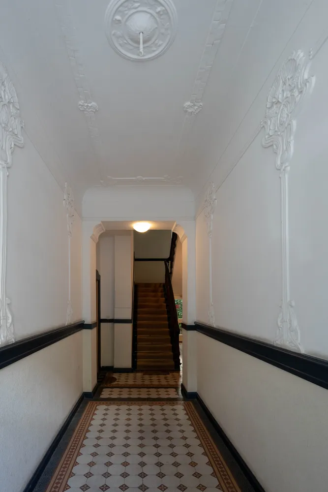 4 Zimmer Wohnung mit 105 m² in Berlin – Bild 2